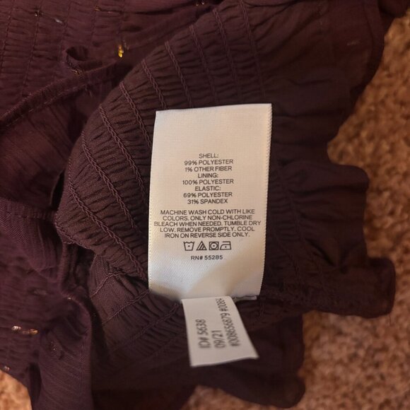 NWT $68 EXPRESS Smocked Top Sheer Burgundy Puff Sleeves w/ Shoulder Pads Sz XS - Picture 4 of 7